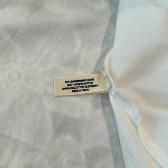 Like New-Girls Dress. Miss Behave Size Medium 8-10. Open to offers! - Picture 4 of 6